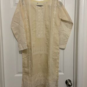 Cream Embroidered Kurta Long Sleeve